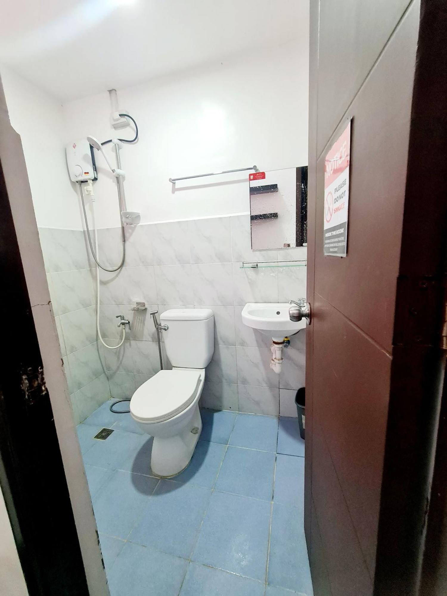 Dasma Lofts Hotel Near Dela Salle Dasma Dasmarinas Extérieur photo