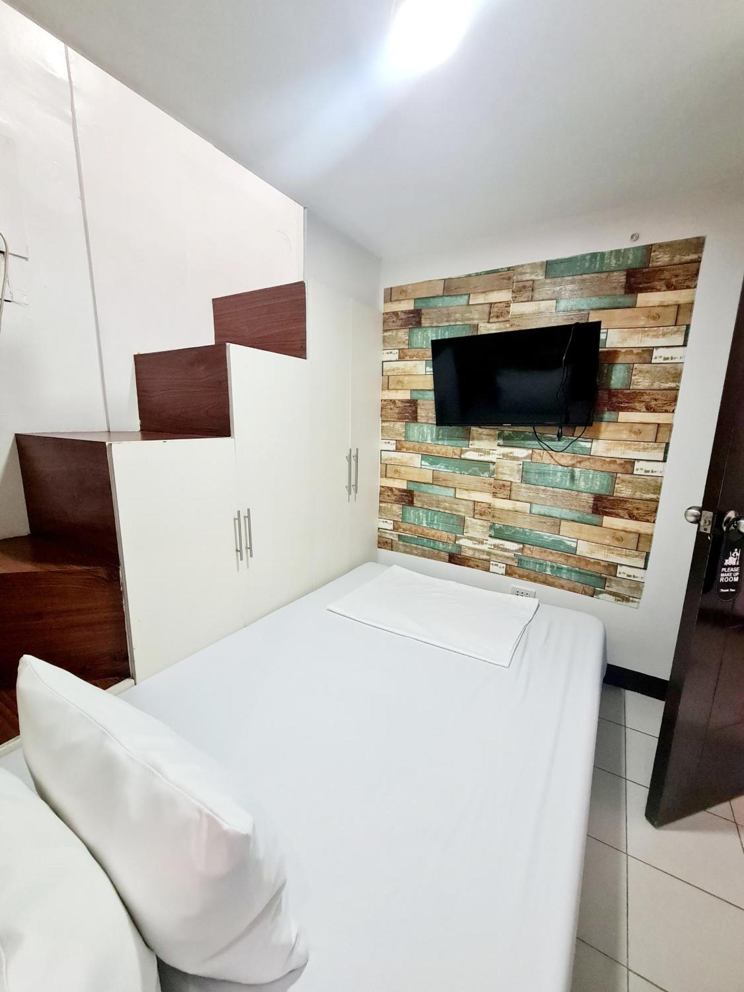Dasma Lofts Hotel Near Dela Salle Dasma Dasmarinas Extérieur photo